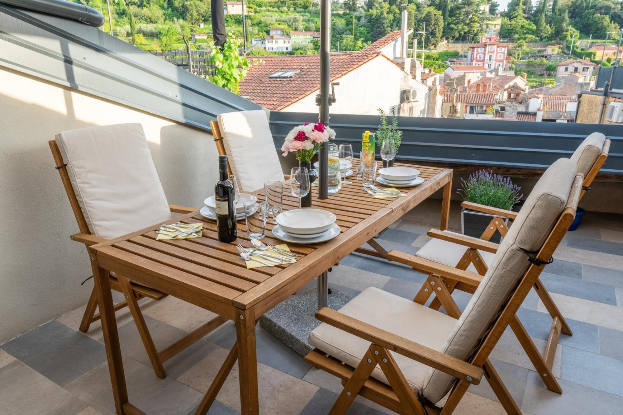Via Paradiso Apartments Piran Bagian luar foto